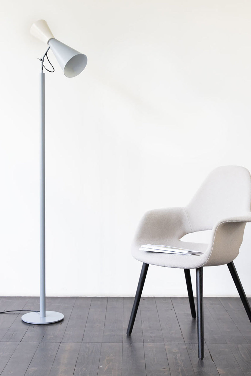 PARLIAMENT GREY Whitewash / Grey Floor Lamp