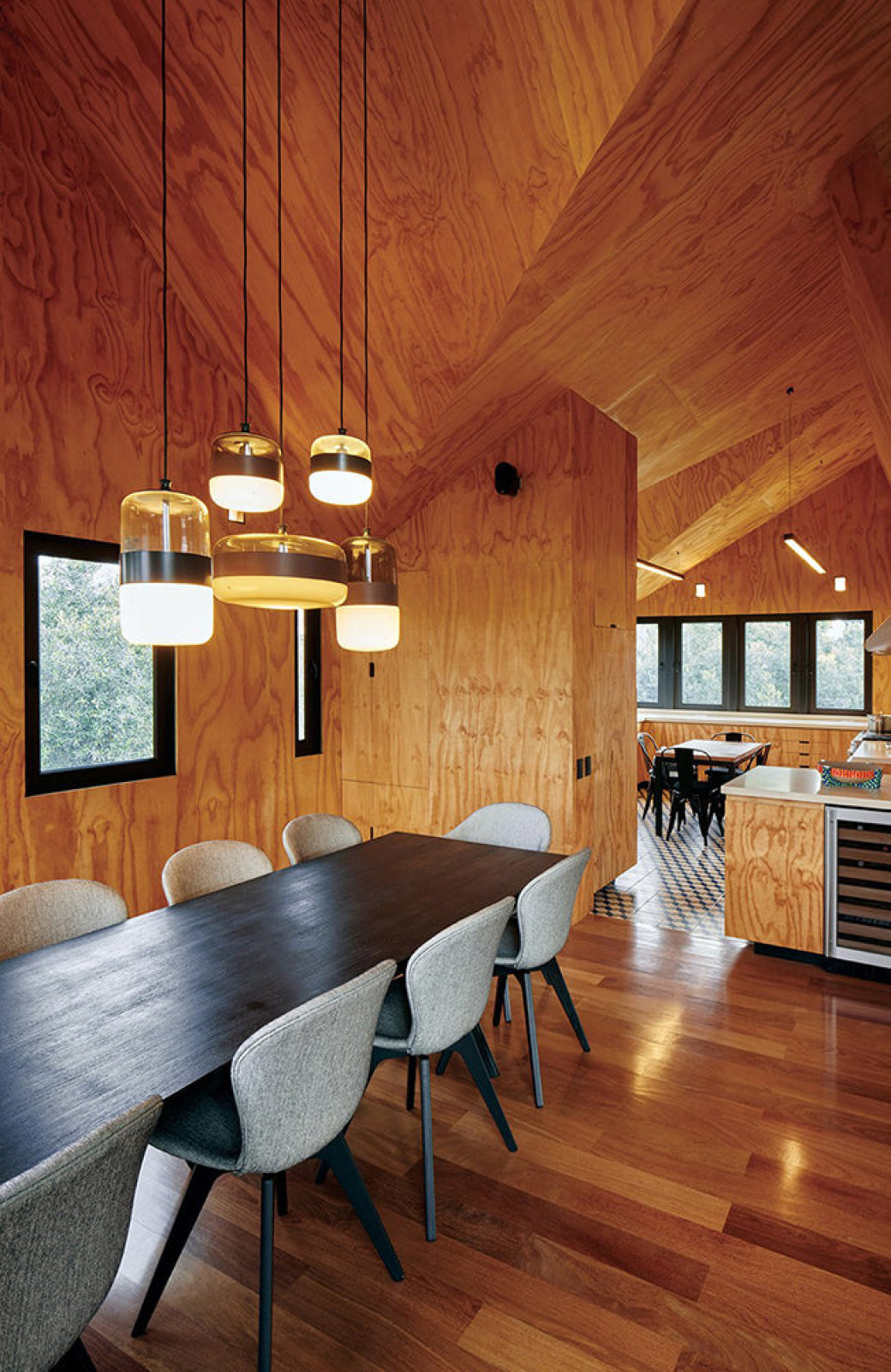 FUTURASPP NE BC/NE White / Opaque Black Suspension Lamp