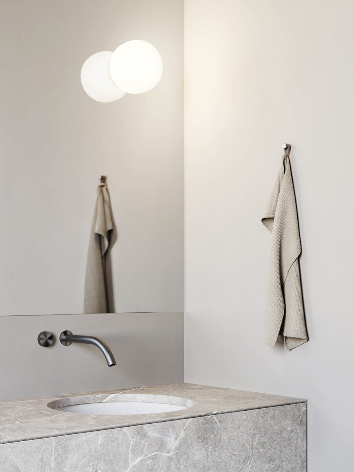VOLUM WALL Wall Lamp