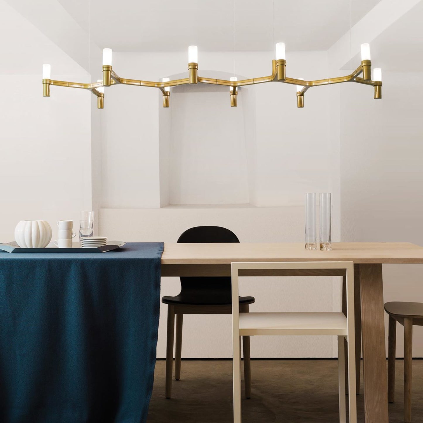 CROWN PLANA LINEA Suspension Lamp