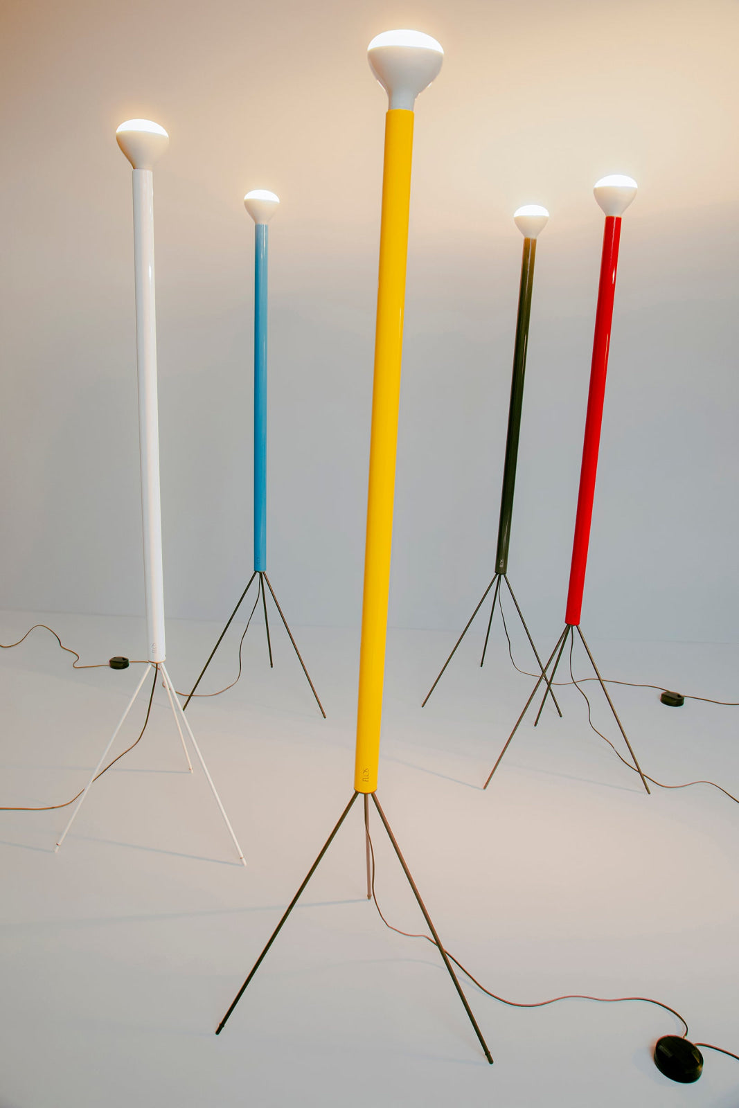 LUMINATOR WHITE White Floor Lamp