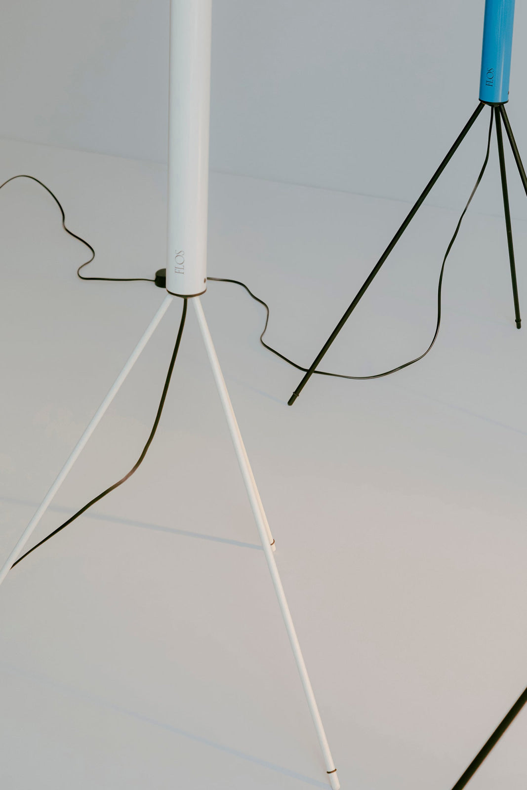 LUMINATOR WHITE White Floor Lamp