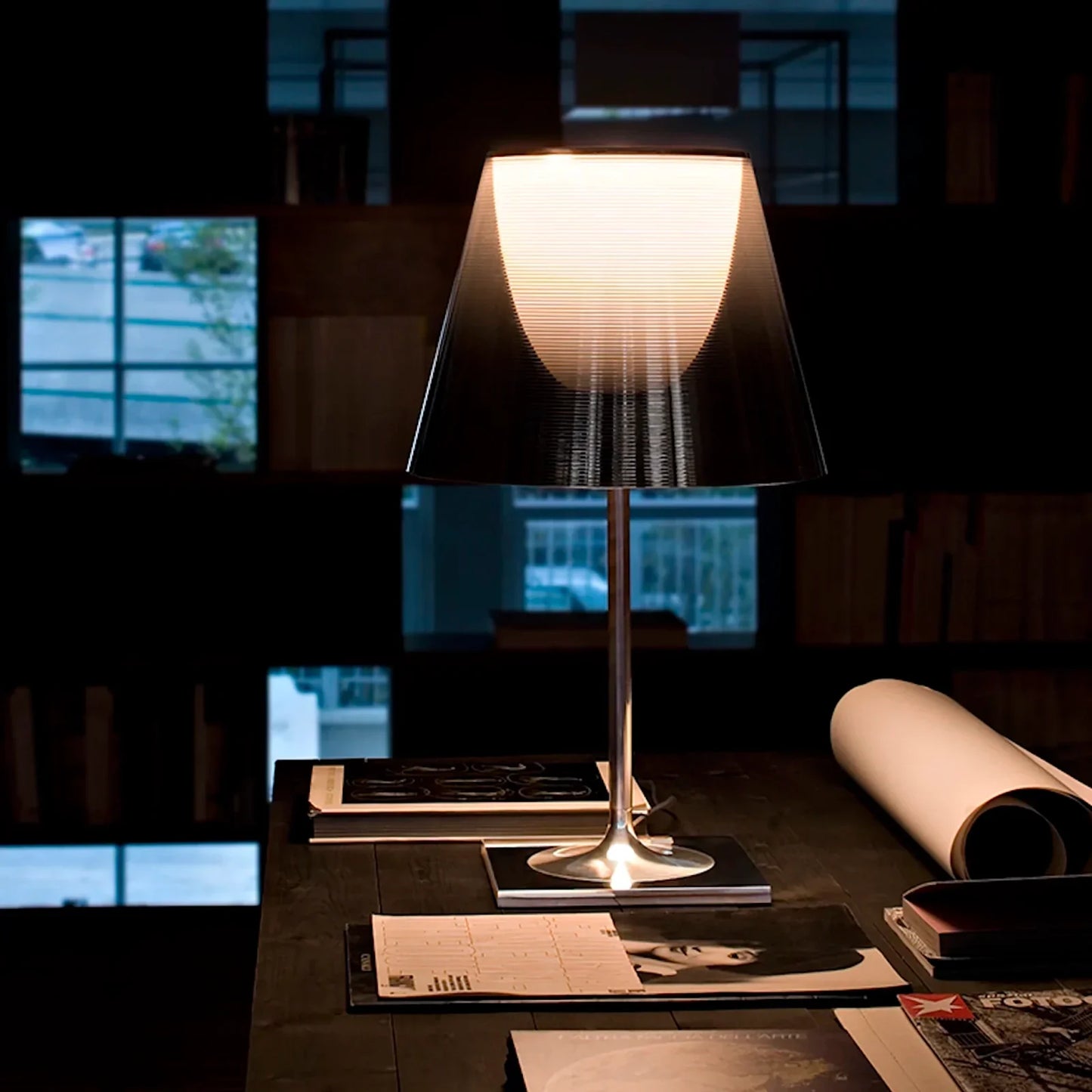 KTRIBE TABLE 2 FUMEE