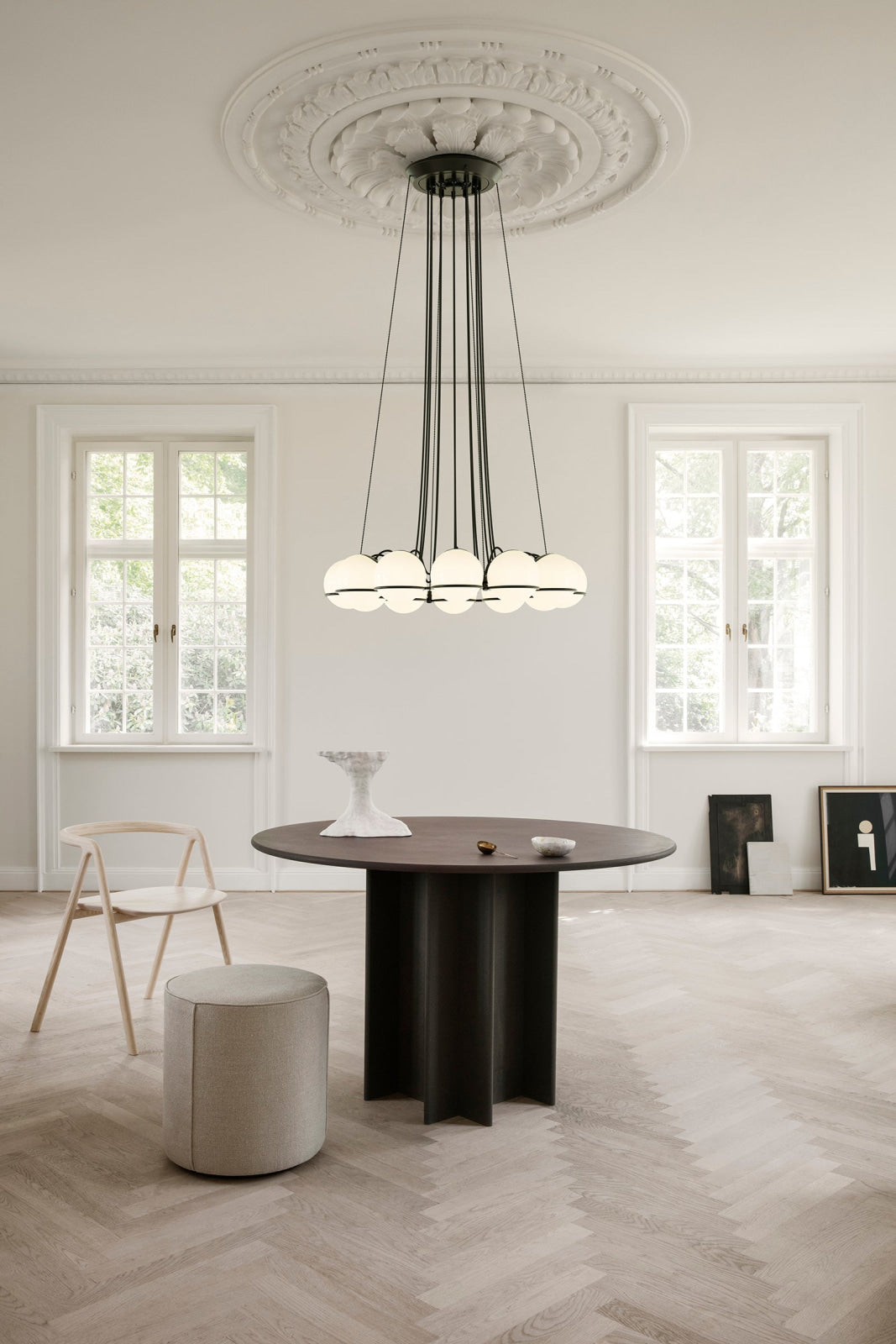 2109/12/14 BLACK Black Chandelier Lamp