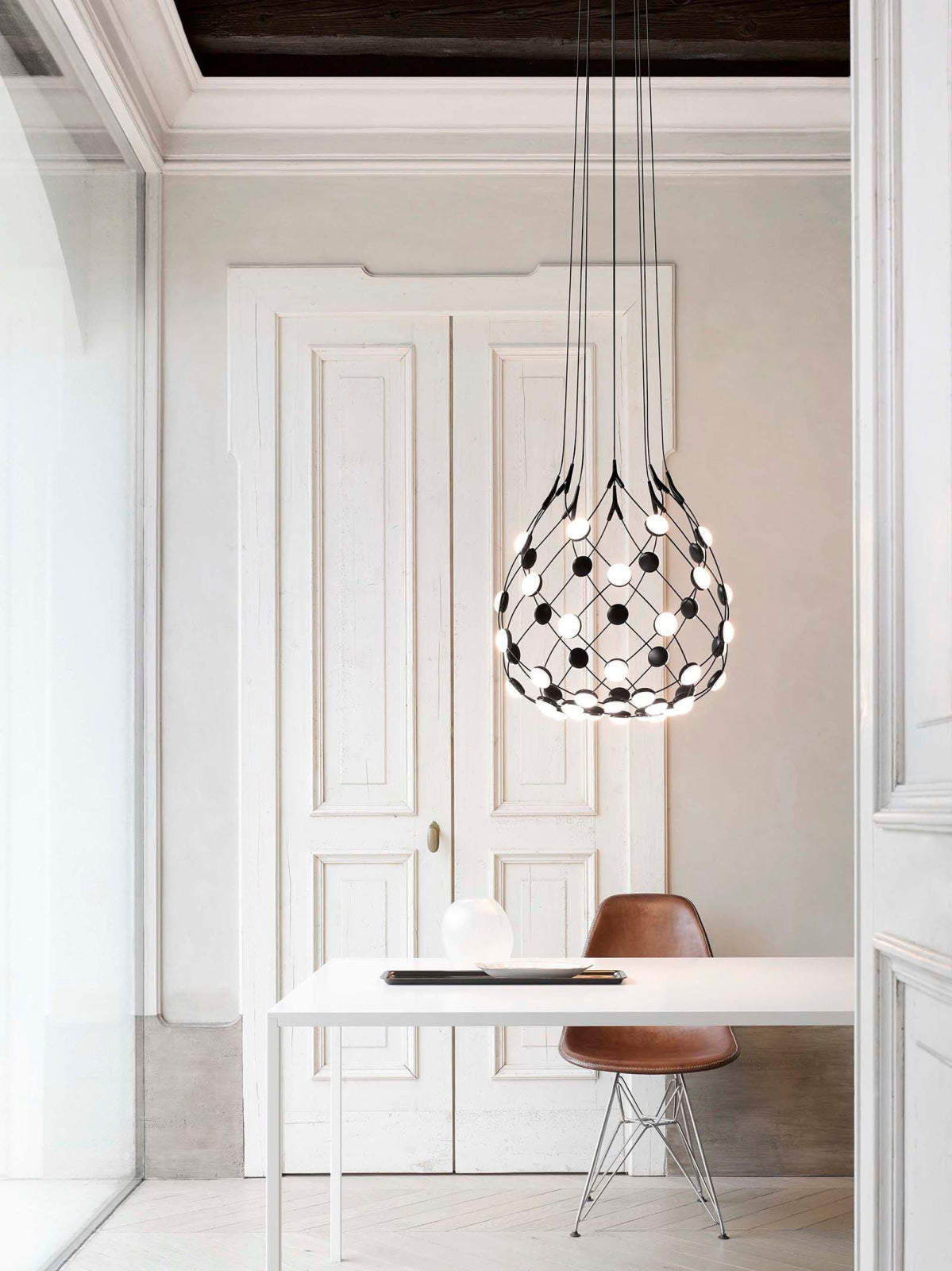 MESH D86C555 Black Suspension Lamp