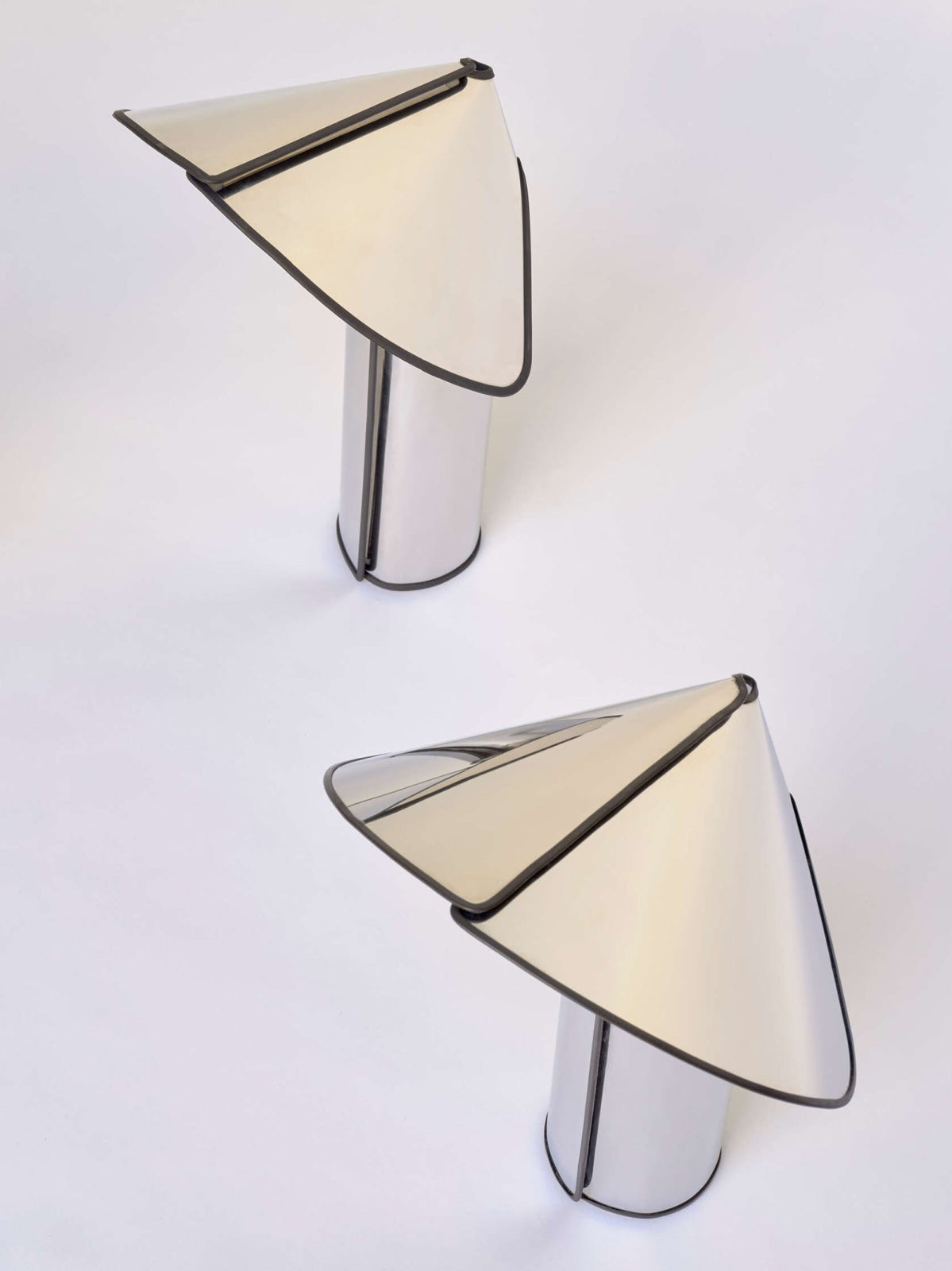 CHAIRA ALUMINIUM TABLE