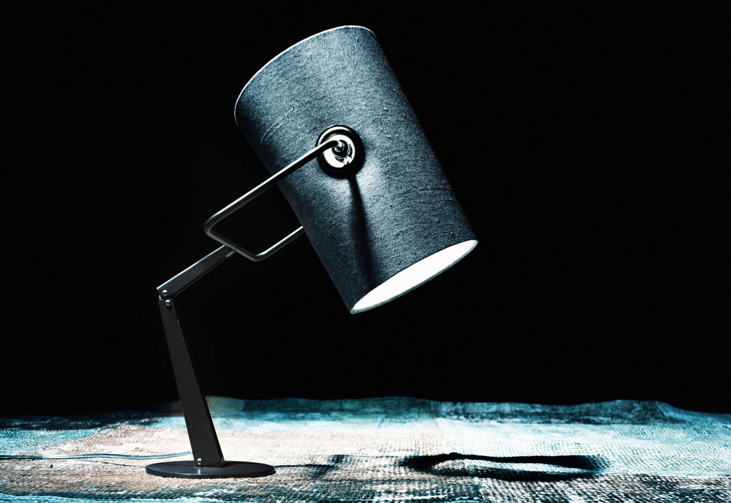 FORK TABLE Ivory / Anthracite Table Lamp