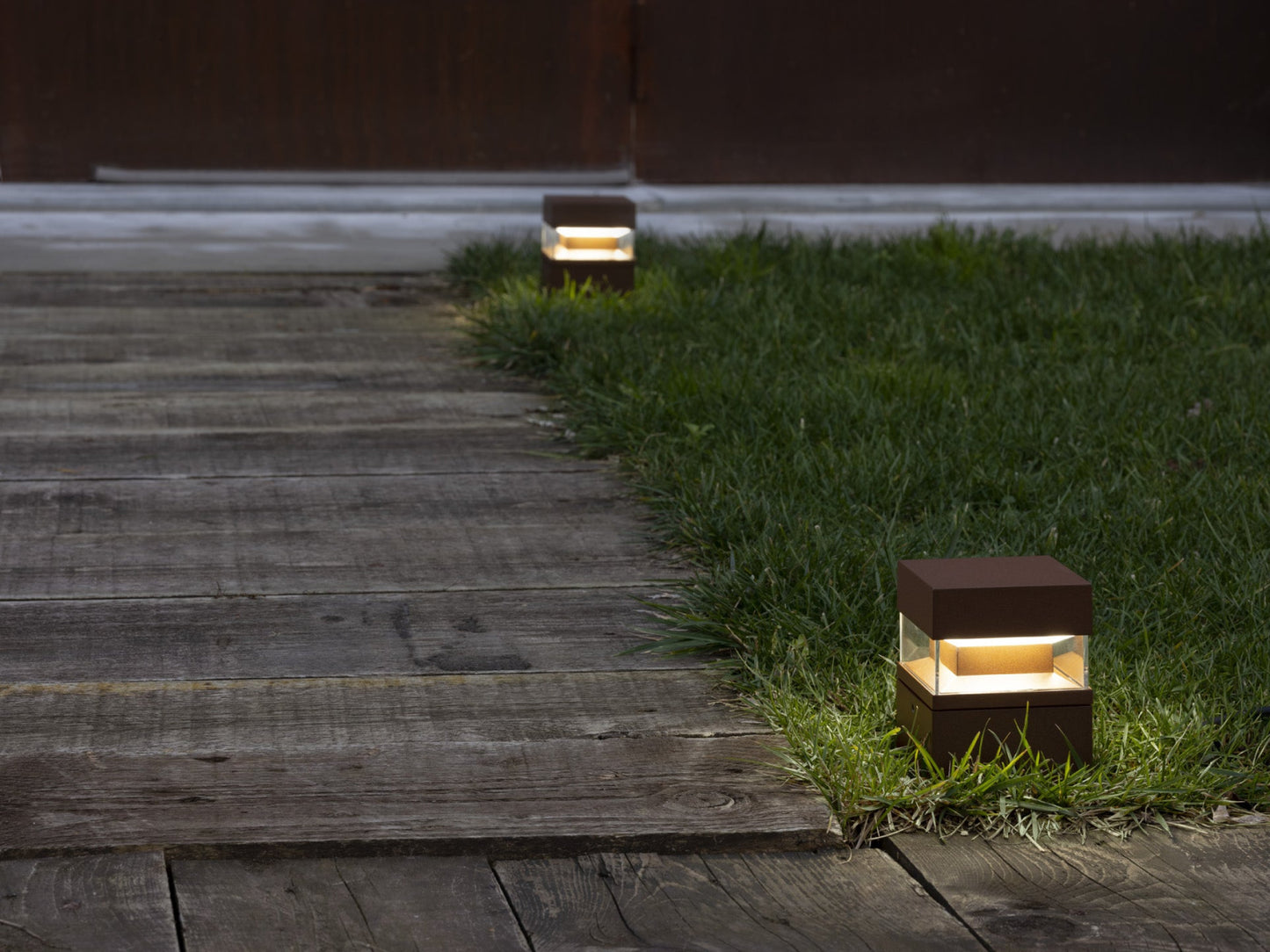 TOK Q H150 Grey Anthracite RAL 7021 Exterior Bollard Lamp