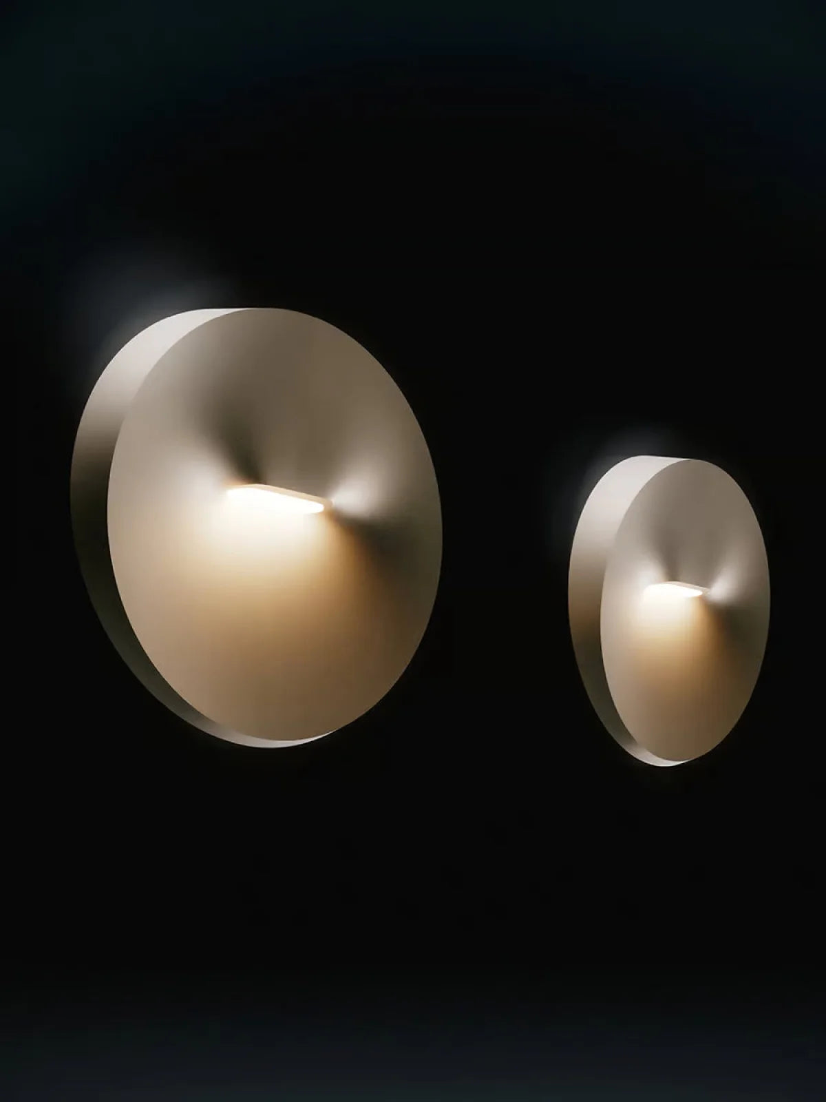 CHELSIE 40 OUTDOOR - Exterior Wall Lamp